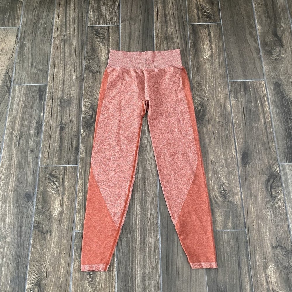 pink victoria secret Seamless Size Medium Leggings Peach Pink (019)